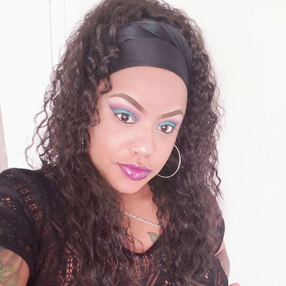 Meet your Posher, Tiffany - Picture 1 of 1